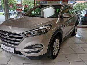 Tucson Edition 25 1,7CRDi 2WD, 16990 €, Auto & Fahrrad-Autos in 5500 Bischofshofen Tucson Edition 25 1,7CRDi 2WD, 16990 €, Auto & Fahrrad-Autos in 5500 Bischofshofen