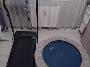Laufband und Trampoline 