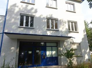 Große Betriebsliegenschaft mit Erweiterungsmöglichkeiten für Lagerung oder Produktion zu verkaufen!, 0 €, Immobilien-Gewerbeobjekte in 4060 Leonding Große Betriebsliegenschaft mit Erweiterungsmöglichkeiten für Lagerung oder Produktion zu verkaufen!, 0 €, Immobilien-Gewerbeobjekte in 4060 Leonding