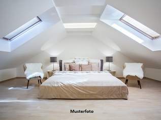 Großzügige DG-Wohnung mit 50 m² Dachterrasse, Balkon & 2 Pkw-Stellplätzen, 480000 €, Immobilien-Wohnungen in 9500 