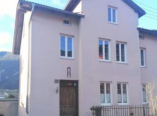 Teilsanierte Endreihenhaushälfte in Schwaz – Stadtrandlage, schöner Garten, 398000 €, Immobilien-Häuser in 6130 Stadt Schwaz