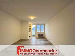 Modernisierte Garconniere mit Balkon | SCHALLMOOS, 750 €, Immobilien-Wohnungen in 5020 Salzburg