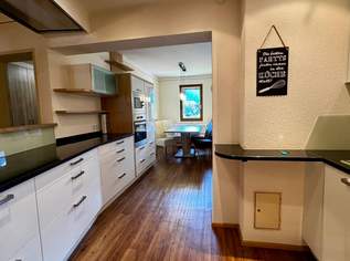 Mieten. Einziehen. Wohlfühlen. – Voll möblierte 3-Zimmer- Wohnung mit Bergblick in Mayrhofen, 1250 €, Immobilien-Wohnungen in 6290 Dorf-Haus Mieten. Einziehen. Wohlfühlen. – Voll möblierte 3-Zimmer- Wohnung mit Bergblick in Mayrhofen, 1250 €, Immobilien-Wohnungen in 6290 Dorf-Haus