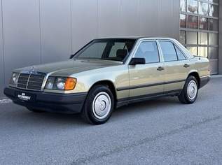 E230 W124 *Erste-Serien*Rostfrei* 1.Besitz*, 9499 €, Auto & Fahrrad-Autos in 5161 Elixhausen