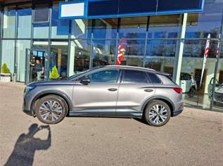 Q4 40 e-tron S-LINE MATRIX AR-HEADUP LEDER SONOS, 26490 €, Auto & Fahrrad-Autos in 4663 Laakirchen