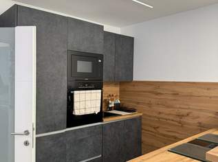 KERNSANIERTES APARTMENT(2021) in Wels/Neustadt - wartet auf einen neuen Eigentümer - unmittelbare Krankenhausnähe, 155000 €, Immobilien-Wohnungen in 4600 Wels