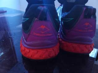 Laufschuh, 80 €, Marktplatz-Sportgeräte & Zubehör in 8141 Premstätten Laufschuh, 80 €, Marktplatz-Sportgeräte & Zubehör in 8141 Premstätten