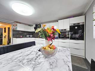 Charmante Wohnung für die ganze Familie - modernisiert & bereit zum Einziehen, 220000 €, Immobilien-Wohnungen in 4523 Neuzeug