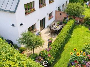 Stylische Doppelhaushälfte mit Dachterrasse, Garten und Doppelcarport in Gaaden, 0 €, Immobilien-Häuser in 2531 Katastralgemeinde Gaaden Stylische Doppelhaushälfte mit Dachterrasse, Garten und Doppelcarport in Gaaden, 0 €, Immobilien-Häuser in 2531 Katastralgemeinde Gaaden