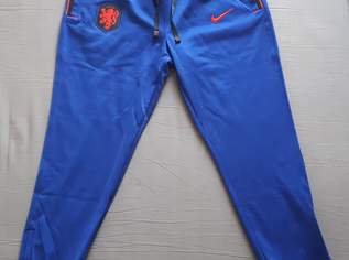 Niederlande Holland Nederland Netherlands Jogginghose Trainingshose KNVB Nike Größe L NEU + Etikett + Originalverpackung Niederlande Holland Nederland Netherlands Jogginghose Trainingshose KNVB Nike Größe L NEU + Etikett + Originalverpackung