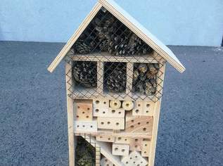 Massives Insektenhotel, 49 €, Marktplatz-Tiere & Tierbedarf in 2232 Gemeinde Deutsch-Wagram Massives Insektenhotel, 49 €, Marktplatz-Tiere & Tierbedarf in 2232 Gemeinde Deutsch-Wagram