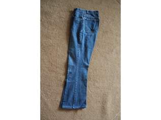 Damen Jeans Größe 36 (M). Sehr Guter Zustand, 4.99 €, Kleidung & Schmuck-Damenkleidung in 3021 Gemeinde Pressbaum
