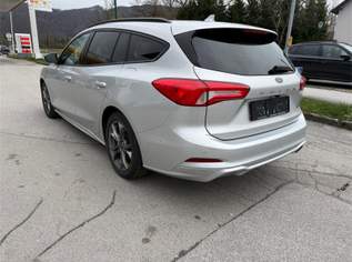 Focus Traveller ST-Line 1.5 EcoBlue, 12390 €, Auto & Fahrrad-Autos in 5081 Anif