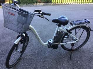 E-bike Damen , 640 €, Auto & Fahrrad-Fahrräder in 2870 Gemeinde Aspangberg-St.Peter