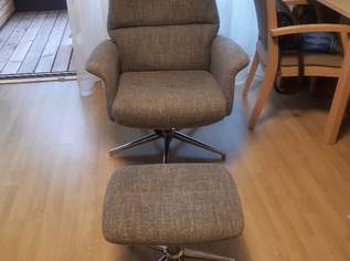 Relax-Sessel mit Hocker - Kopstütze mit Armlehnen - grau, 800 €, Haus, Bau, Garten-Möbel & Sanitär in 6923 Marktgemeinde Lauterach