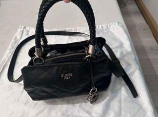 GUESS Tasche - Neupreis 130€ 