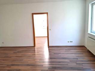 Freundliche, zentrale Eigentumswohnung!, 175000 €, Immobilien-Wohnungen in 2020 Hollabrunn