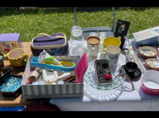 Flohmarktware, 45 €, Marktplatz-Sammlungen & Haushaltsauflösungen in 2345 Brunn am Gebirge Flohmarktware, 45 €, Marktplatz-Sammlungen & Haushaltsauflösungen in 2345 Brunn am Gebirge