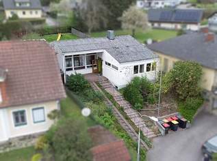 Projekt auf hervorragender Basis möglich - ehemaliger Kindergarten mit Garten erwerbbar!, 165000 €, Immobilien-Häuser in 3671 Marbach an der Donau