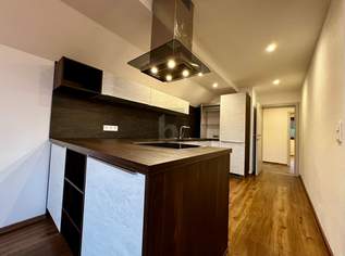 Preisreduktion! PREISHIT! SANIERT IN ZENTRALSTER LAGE MIT LOGGIA!, 295000 €, Immobilien-Wohnungen in 5760 Saalfelden am Steinernen Meer