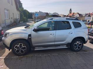 Dacia Duster TCe 130 PF Celebration, 15500 €, Auto & Fahrrad-Autos in 2100 Gemeinde Korneuburg
