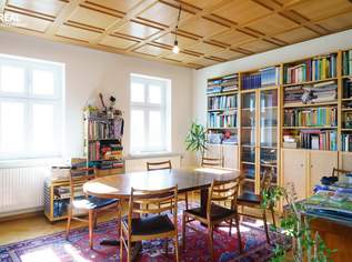 Liebevoll saniertes Jahrhundertwendehaus aus 1930, modernisiert 2009 - 4 Zimmer, Veranda, Keller, Terrasse auf 1.270m² Grund!, 440000 €, Immobilien-Häuser in 2640 Gemeinde Gloggnitz