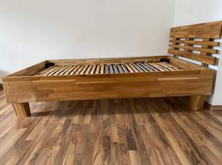 Bettrahmen aus Holz Bettrahmen aus Holz