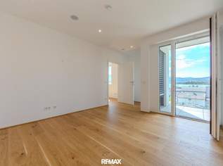 Zweitwohnsitz möglich: 4-Zimmer-Wohnung nahe Traunsee, 898500 €, Immobilien-Wohnungen in 4810 Gmunden