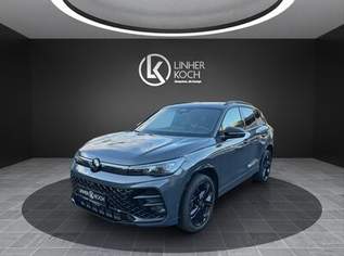 Tiguan R-Line TDI 4mot DSG ''AHV+HEADUP+PANO'', 58990 €, Auto & Fahrrad-Autos in 6800 Gisingen Tiguan R-Line TDI 4mot DSG ''AHV+HEADUP+PANO'', 58990 €, Auto & Fahrrad-Autos in 6800 Gisingen