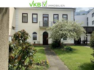Stadthaus mit Garten und Entwicklungspotenzial im Zentrum Wels, 450000 €, Immobilien-Häuser in 4600 Wels