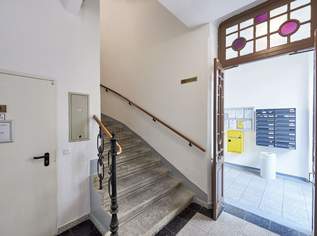 Bis März 2027 befristet vermietet – charmante 3-Zimmer-Dachgeschosswohnung mit Balkon & Dachterrasse, 469000 €, Immobilien-Wohnungen in 1180 Währing