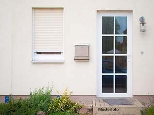 Einfamilienhaus in Hanglage – stark vernachlässigter Zustand, 41000 €, Immobilien-Häuser in 3150 Gemeinde Wilhelmsburg Einfamilienhaus in Hanglage – stark vernachlässigter Zustand, 41000 €, Immobilien-Häuser in 3150 Gemeinde Wilhelmsburg