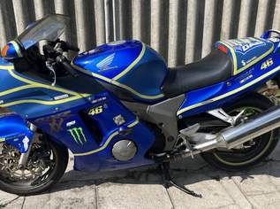 Honda CBR 1100xx SC35 Black Bird, 2500 €, Auto & Fahrrad-Motorräder in 2353 Gemeinde Guntramsdorf Honda CBR 1100xx SC35 Black Bird, 2500 €, Auto & Fahrrad-Motorräder in 2353 Gemeinde Guntramsdorf