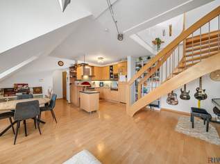 Nähe Bahnhof Gänserndorf - helle und ruhige DG Wohnung I Garagenstellplatz I Ankleidezimmer I Wiener Straße und Strasshof an der Nordbahn, 269000 €, Immobilien-Wohnungen in 2230 Gemeinde Gänserndorf