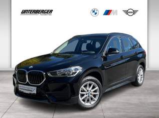 X1 xDrive18d Head-Up // Anhängerkupplung // Rück