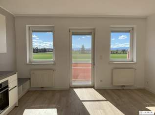 ZWEITBEZUG nach Sanierung // Schöne 2 Zimmer Wohnung mit Balkon | 1. Stock | Fernblick | Einbauküche, 849 €, Immobilien-Wohnungen in 2492 Eggendorf