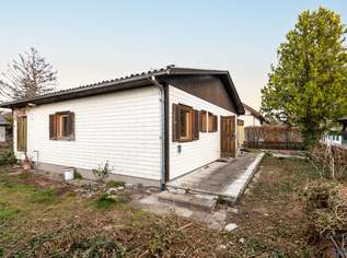 ENTZÜCKENDES WEEKENDHAUS ODER BAUGRUND II SANIERUNGSBEDÜRFTIG II VIEL POTENZIAL II SCHÖNER GARTEN II GARAGE II RUHIGE SIEDLUNGSLAGE II NÄHE FELIXDORF, 243000 €, Immobilien-Häuser in 2751 Matzendorf ENTZÜCKENDES WEEKENDHAUS ODER BAUGRUND II SANIERUNGSBEDÜRFTIG II VIEL POTENZIAL II SCHÖNER GARTEN II GARAGE II RUHIGE SIEDLUNGSLAGE II NÄHE FELIXDORF, 243000 €, Immobilien-Häuser in 2751 Matzendorf