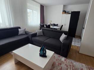 Charmante 2-Zimmer-Wohnung in bester Lage am Hauptplatz Traun, 867.76 €, Immobilien-Wohnungen in 4050 Traun Charmante 2-Zimmer-Wohnung in bester Lage am Hauptplatz Traun, 867.76 €, Immobilien-Wohnungen in 4050 Traun