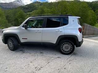 Renegade 2,0 MultiJet II 170 Trailhawk AWD Aut., 13900 €, Auto & Fahrrad-Autos in 9832 Stall Renegade 2,0 MultiJet II 170 Trailhawk AWD Aut., 13900 €, Auto & Fahrrad-Autos in 9832 Stall