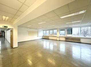 Gesamte 1. Etage in Bürogebäude bei U4 und U6! Vielfältige Möglichkeiten - Seminare, Kanzlei, Ordination, Studio uvm!, 6788.07 €, Immobilien-Gewerbeobjekte in 1120 Meidling Gesamte 1. Etage in Bürogebäude bei U4 und U6! Vielfältige Möglichkeiten - Seminare, Kanzlei, Ordination, Studio uvm!, 6788.07 €, Immobilien-Gewerbeobjekte in 1120 Meidling