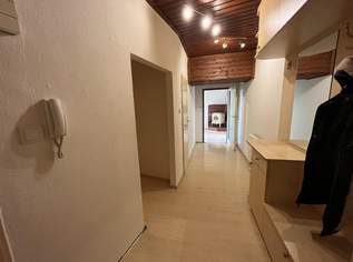 Gemütliche 2-Zimmer-Wohnung mit Balkon, 120000 €, Immobilien-Wohnungen in 2630 Gemeinde Ternitz