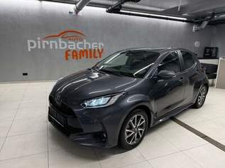 Yaris Hybrid Active Drive, 21490 €, Auto & Fahrrad-Autos in 5600 Sankt Johann im Pongau Yaris Hybrid Active Drive, 21490 €, Auto & Fahrrad-Autos in 5600 Sankt Johann im Pongau
