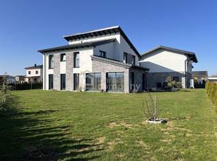 Exklusives Haus + eine Wohnung, 1150000 €, Immobilien-Häuser in 4844 Regau