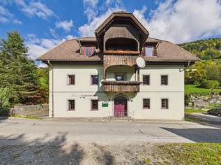 Anlageobjekt mit 7 Wohnungen + Gaststätte/Büro/Ordination und ausreichend Parkflächen, 940000 €, Immobilien-Häuser in 9545 Radenthein Anlageobjekt mit 7 Wohnungen + Gaststätte/Büro/Ordination und ausreichend Parkflächen, 940000 €, Immobilien-Häuser in 9545 Radenthein