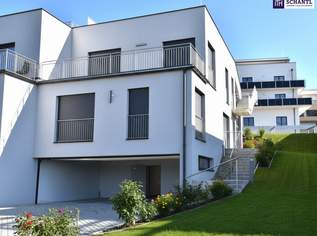 Spitzen DOPPELHAUS mitten in den West-Steirischen WEINBERGEN - mit DOPPELGARAGE, GARTEN, TERRASSE & DACHTERRASSE!, 1894.2 €, Immobilien-Häuser in 8113 Sankt Bartholomä