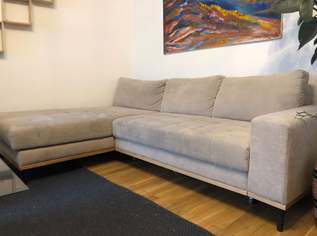 Ausziehbare L-Couch, mit Stauraum, 100 €, Haus, Bau, Garten-Möbel & Sanitär in 1140 Penzing