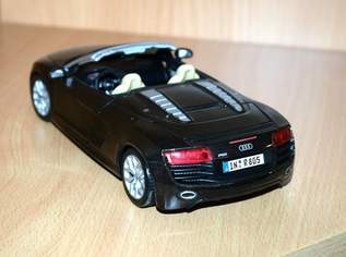 Maisto Modellauto Audi R8 Spider braun Maßstab 1:24 Maisto Modellauto Audi R8 Spider braun Maßstab 1:24