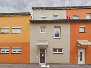 Modernes Reihenhaus mit kleinem Garten, 2 Garagenplätzen und übernehmbarer Wohnbauförderung, 410000 €, Immobilien-Häuser in 2230 Gemeinde Gänserndorf Modernes Reihenhaus mit kleinem Garten, 2 Garagenplätzen und übernehmbarer Wohnbauförderung, 410000 €, Immobilien-Häuser in 2230 Gemeinde Gänserndorf