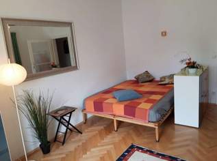 Zimmer mit Balkon in Grünruhelage Zimmer mit Balkon in Grünruhelage
