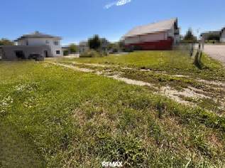 Rarität im Zentrum: Baugrundstück ohne Bauzwang in ruhiger Siedlungsstraße, 219000 €, Immobilien-Grund und Boden in 4101 Feldkirchen an der Donau Rarität im Zentrum: Baugrundstück ohne Bauzwang in ruhiger Siedlungsstraße, 219000 €, Immobilien-Grund und Boden in 4101 Feldkirchen an der Donau